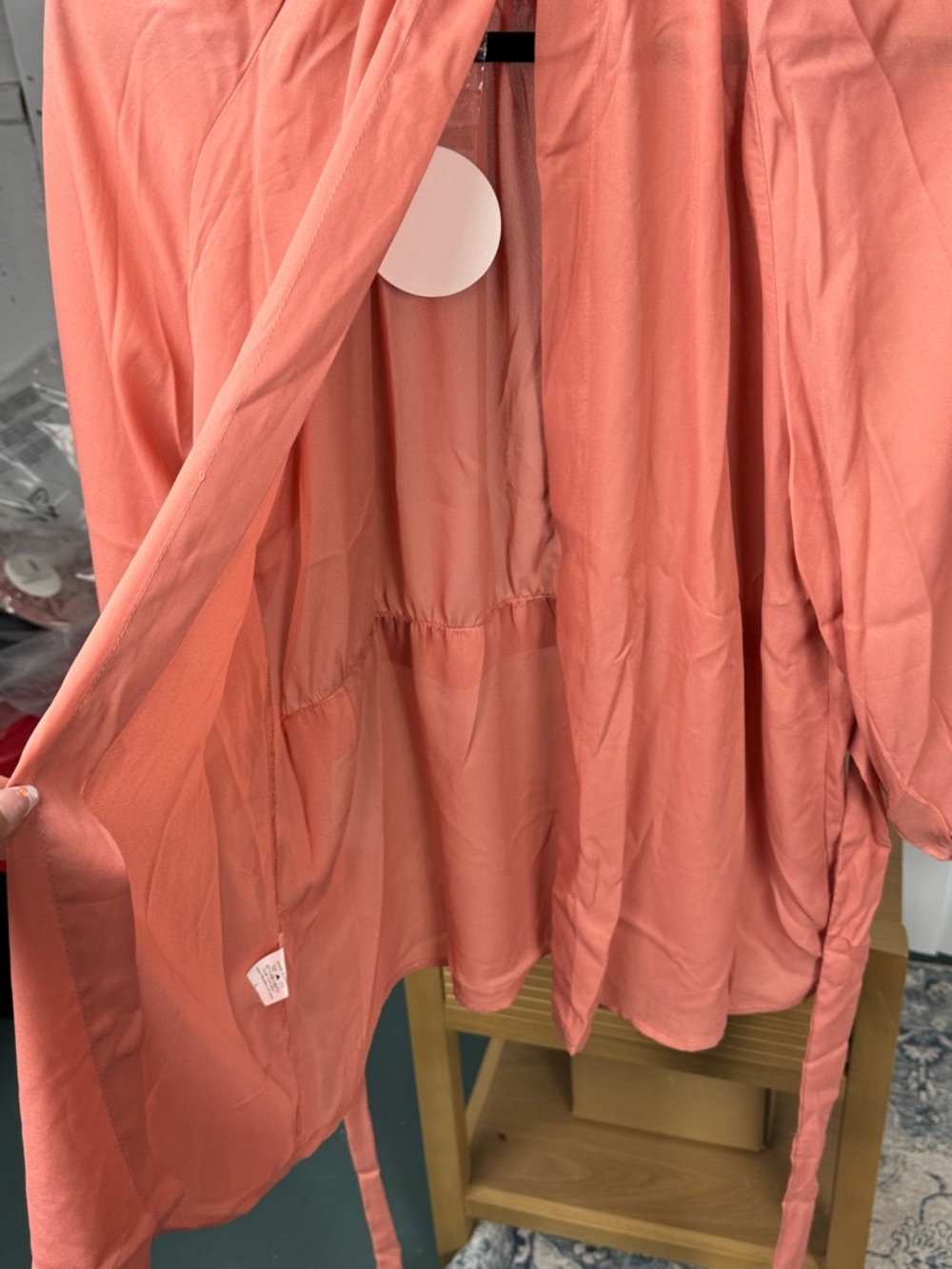 Hayden Los Angeles Blouse – Size Large – Peach / Coral – Tie Back - Picture 4 of 9